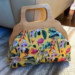 Shiraleah Top Handle Clutch Bag NWT